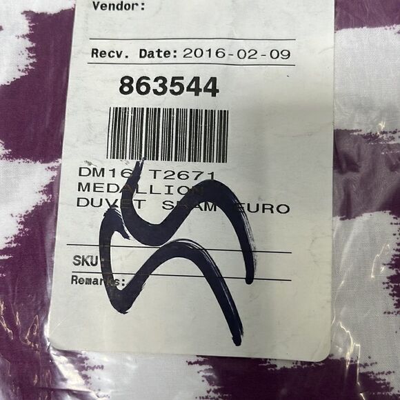 Pottery barn teen medallion duvet euro sham - Picture 4 of 6